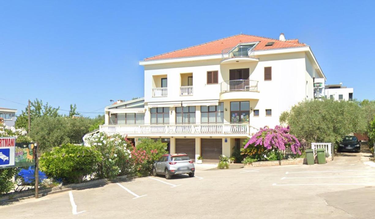 Guest House Krsevan Zadar Dış mekan fotoğraf